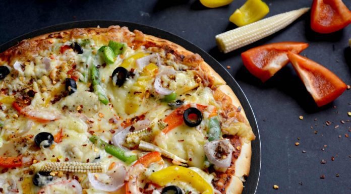 Homemade Veg Pizza Homemade Veg Pizza