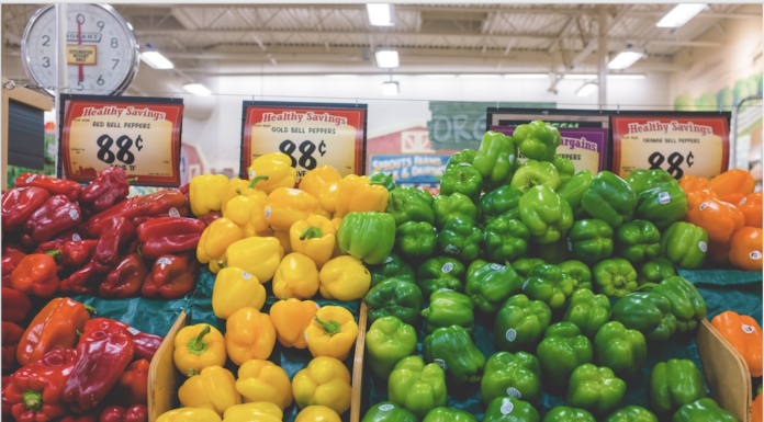 Clean Eating Made Simple: Tips and Tricks for Nourishing Your Body with Whole Foods Clean Eating