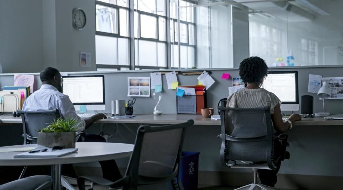 How to Stay Healthy Despite Sitting at the Computer All Day healthy