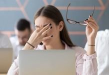 What Are the Dangers of Long-Term Screen Time on Eye Health? Eye Health